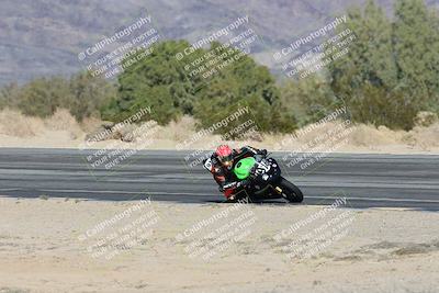 media/Dec-07-2025-CVMA (Sun) [[3e7d2de5dc]]/Race 8-Middleweight Shootout/